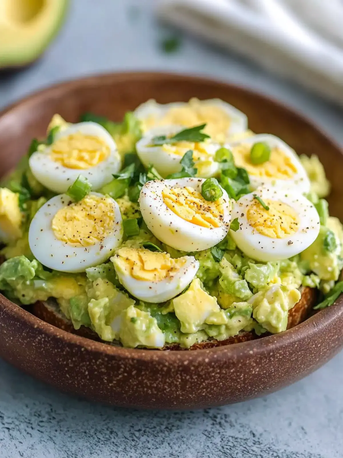 Zesty Avocado Egg Salad: A Fresh Twist on Classic Flavor 2 Zesty Avocado Egg Salad